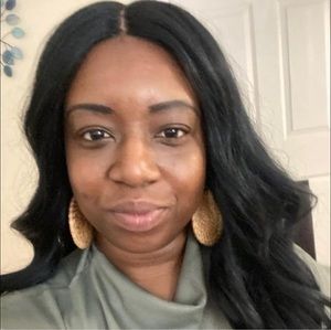 Meet your Posher, Joann